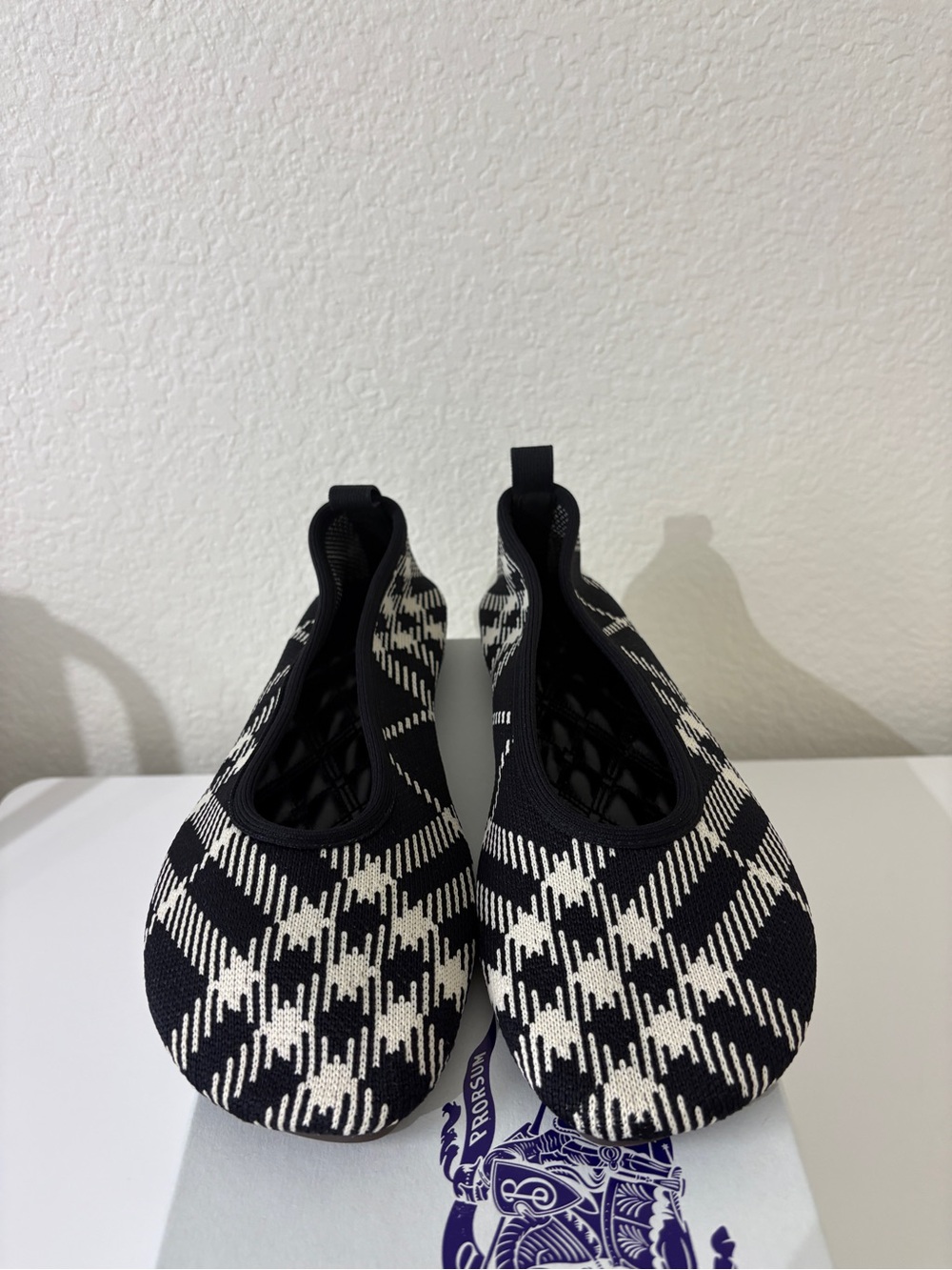 Burberry Check Knit Ballet Flats – Black & White 38 - Picture 4 of 9